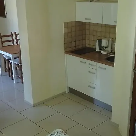 아파트 Apartament 4 In Swineminde *